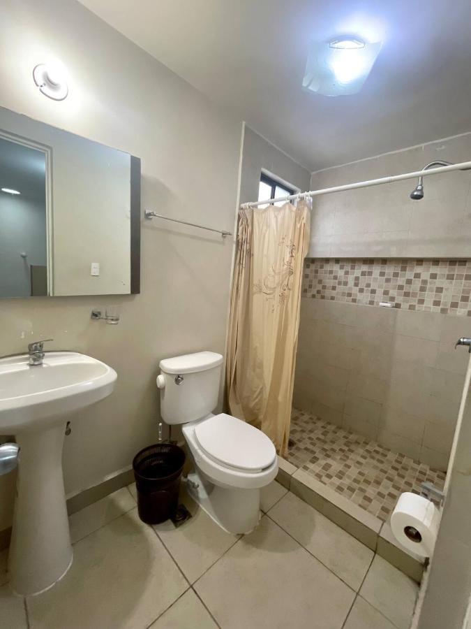 Altabrisa Residencial Villa Monterrey Bagian luar foto